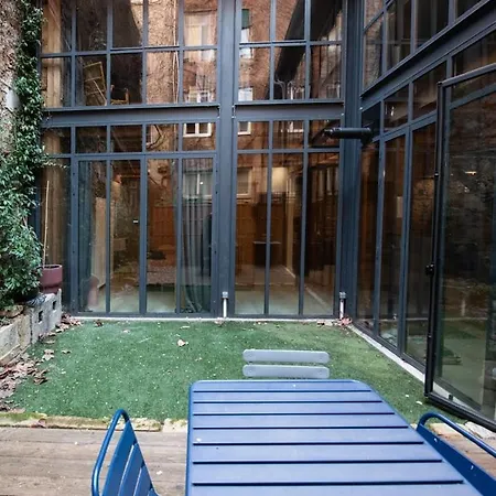 Loft Leynaud شقة